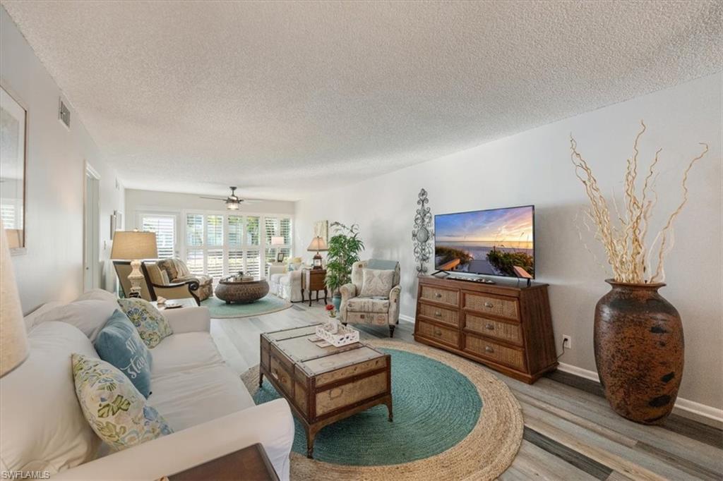 SUNRISE III - Residential