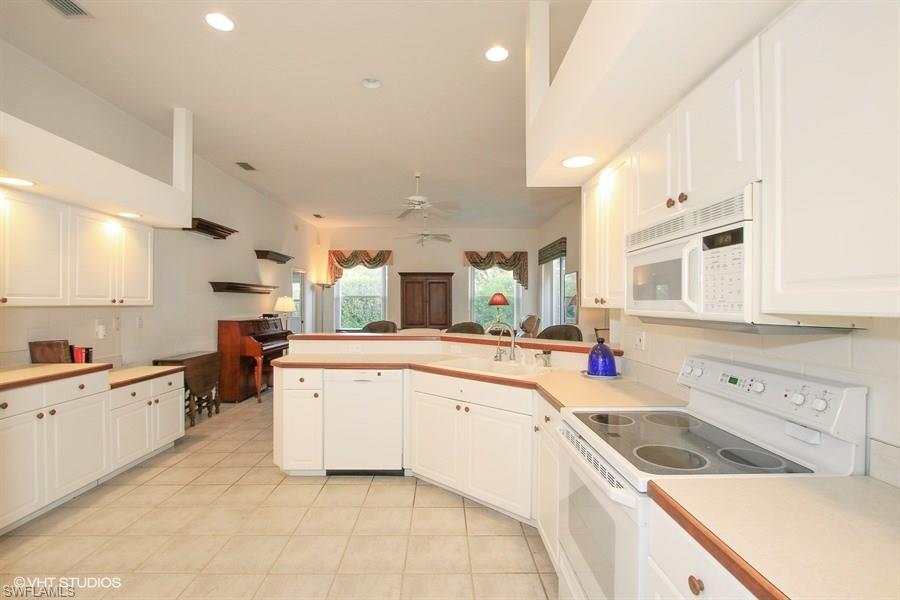 LONGLAKE - Residential