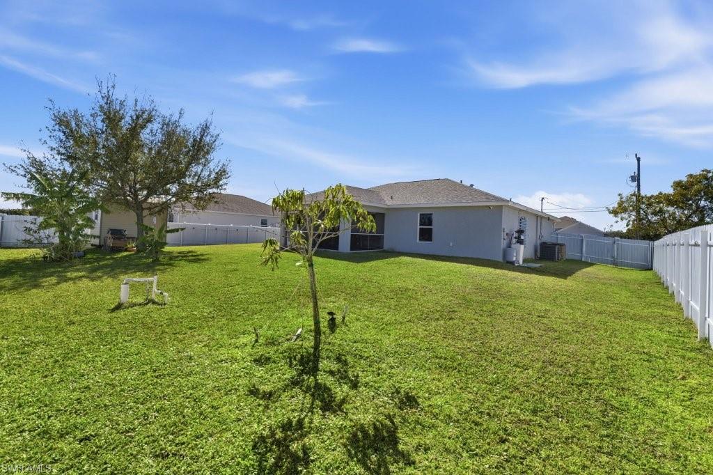 CAPE CORAL - Residential