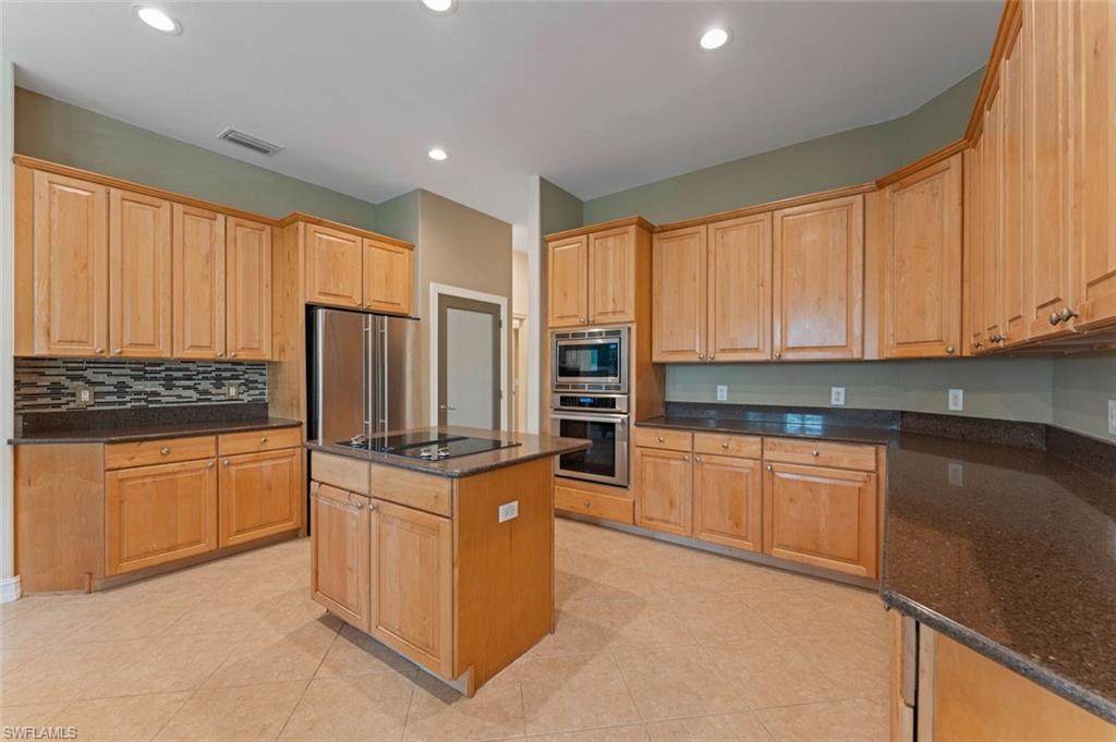 WALDEN LAKES - Residential