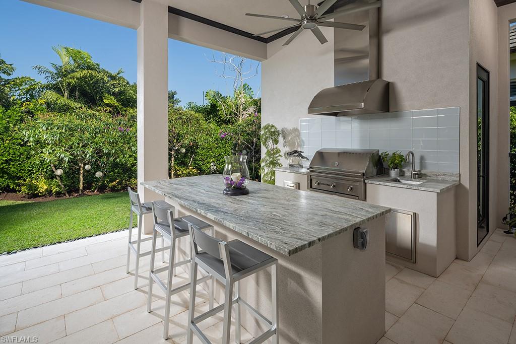 MOORINGS - Residential