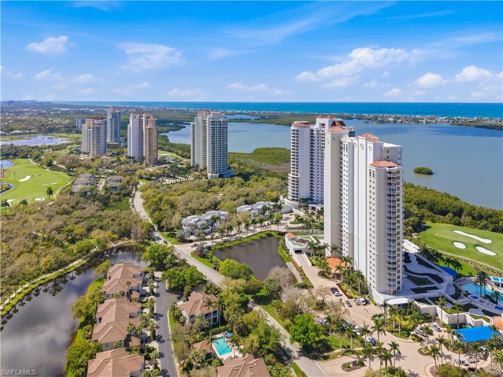 ESPERIA SOUTH - Residential