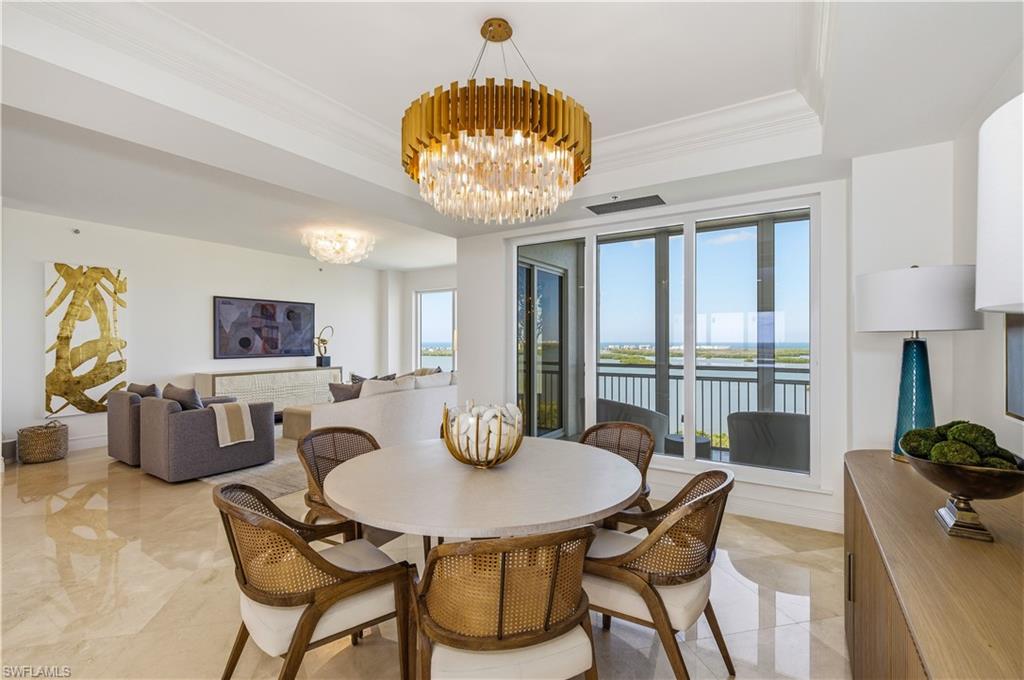 ESPERIA SOUTH - Residential