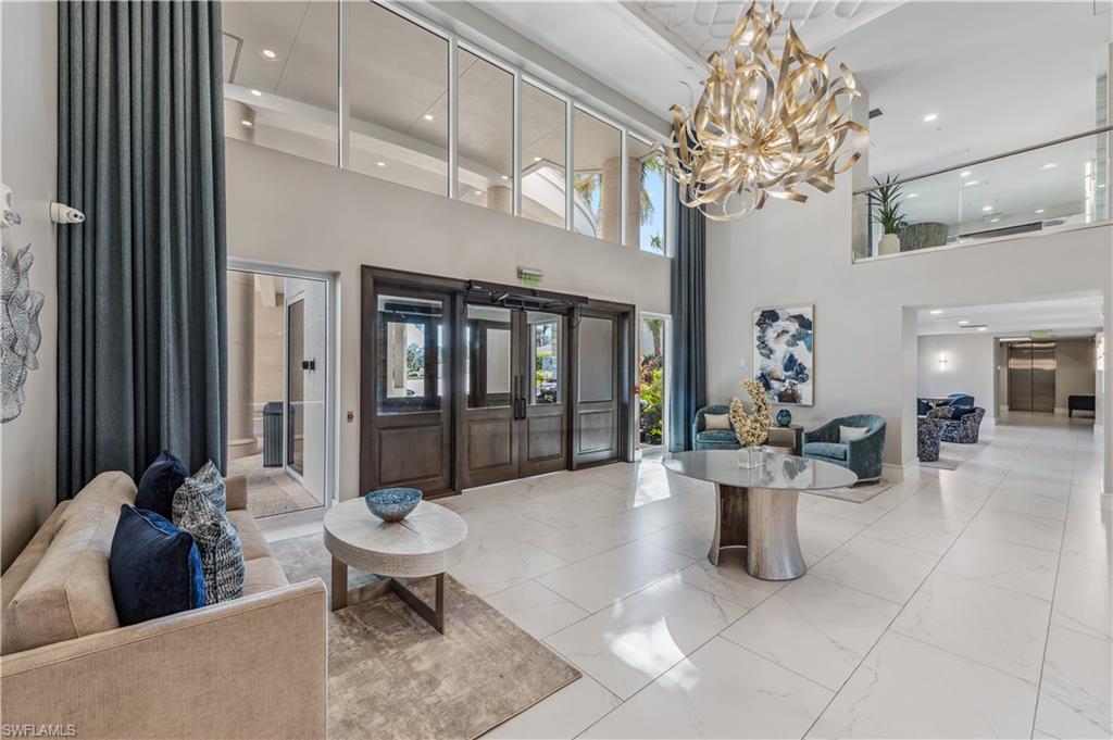 ESPERIA SOUTH - Residential