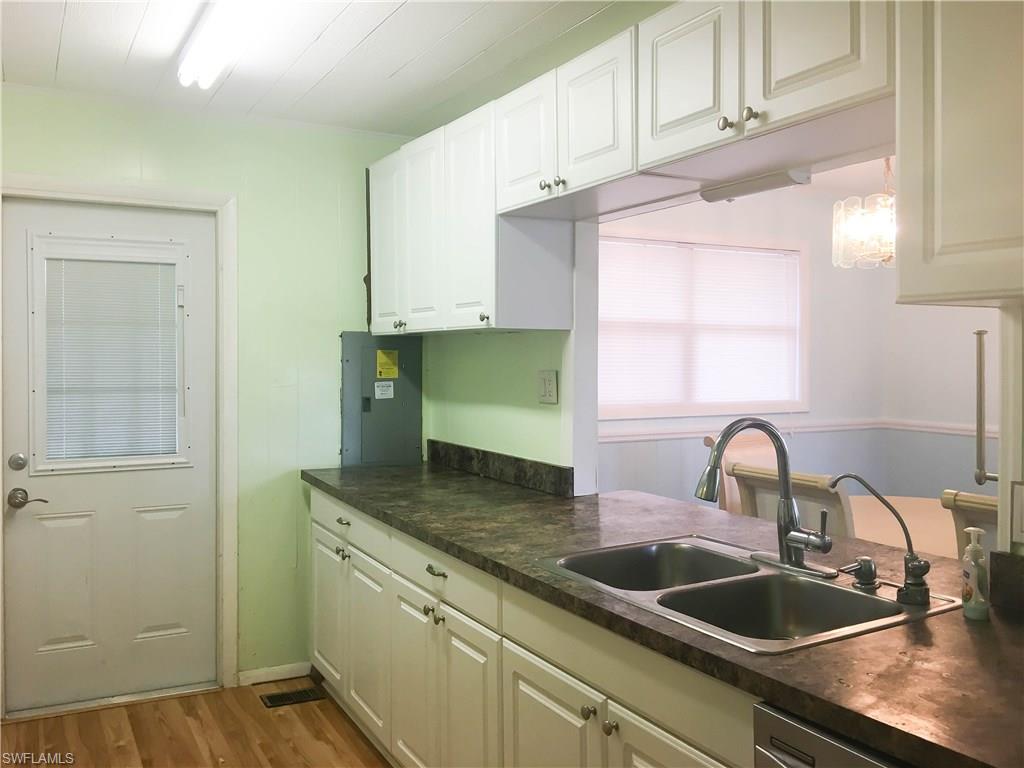 TRAILSIDE - Residential