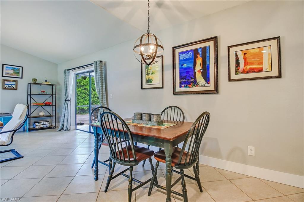 SAN CARLOS PARK - Residential