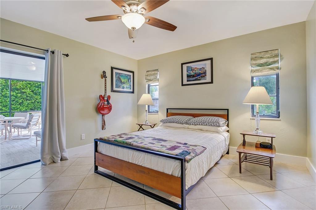 SAN CARLOS PARK - Residential