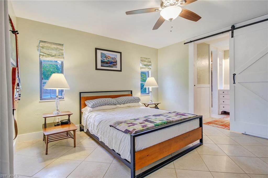 SAN CARLOS PARK - Residential