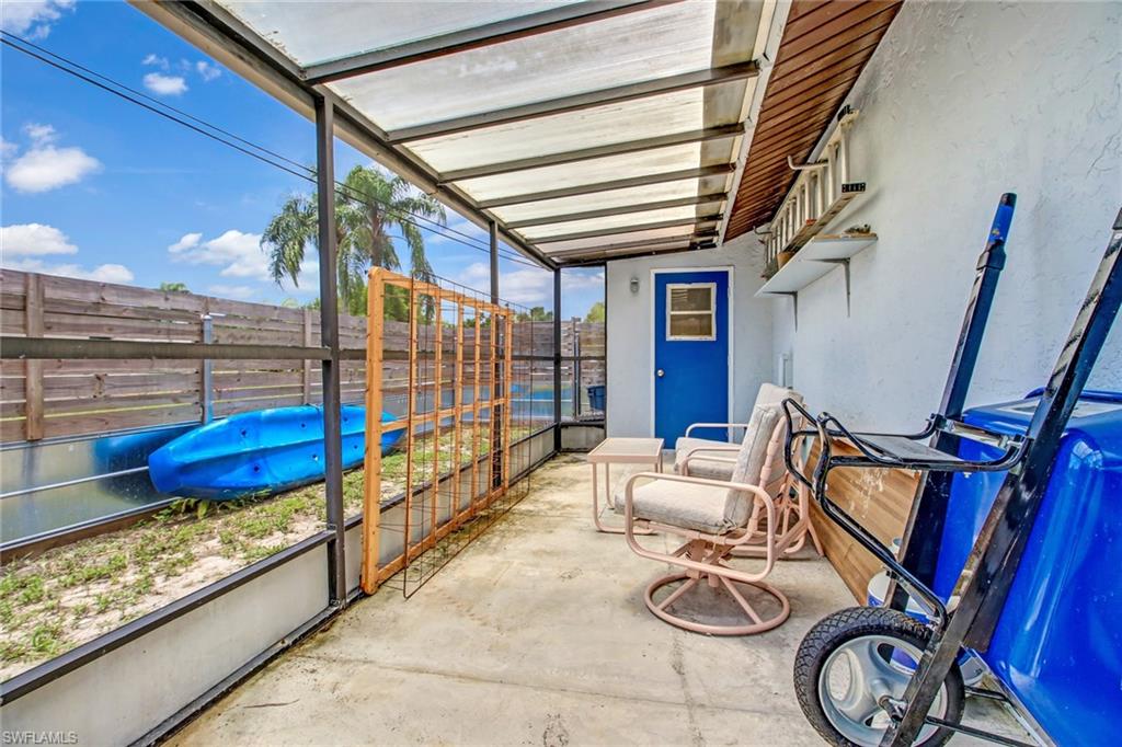 SAN CARLOS PARK - Residential