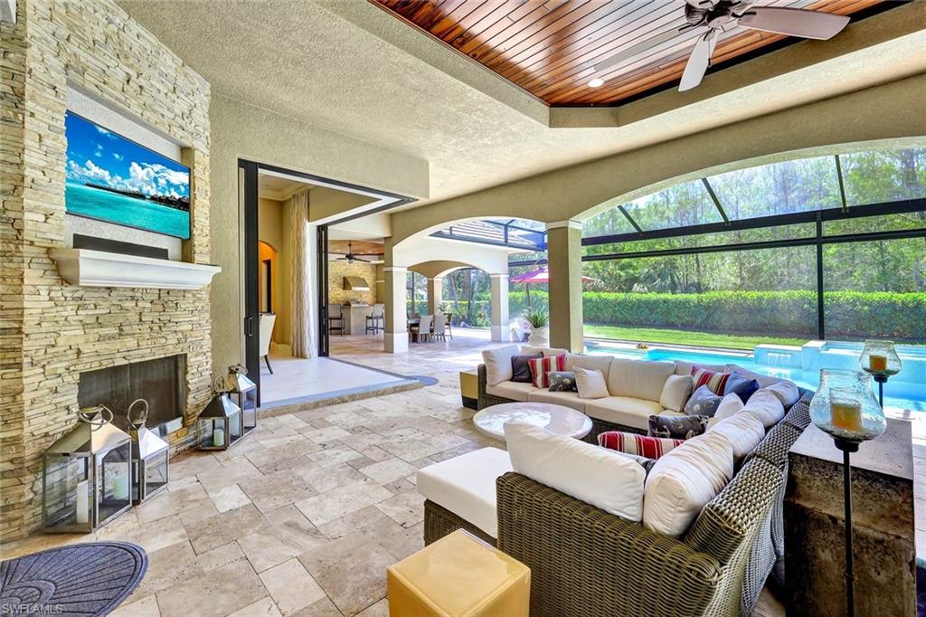 QUAIL WEST - Residential