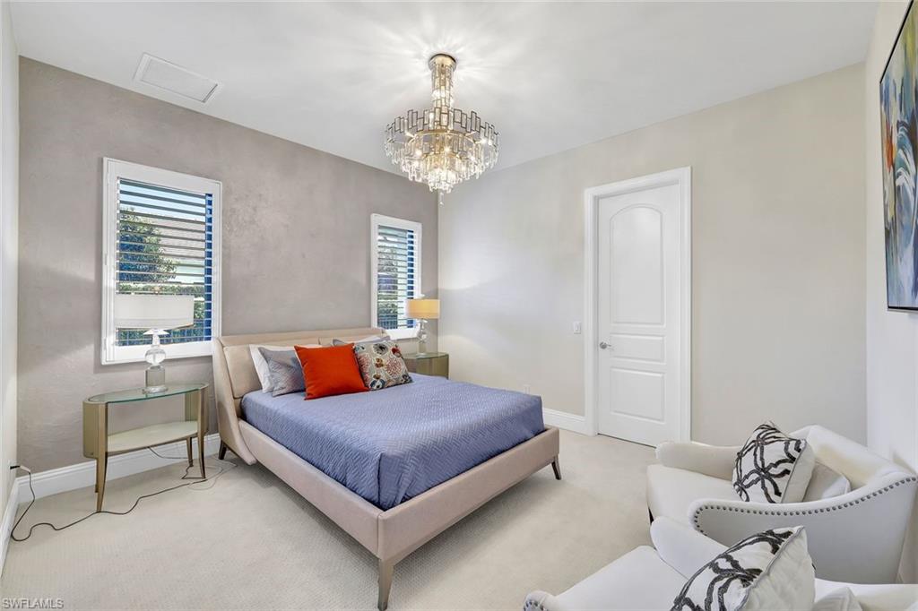 QUAIL WEST - Residential