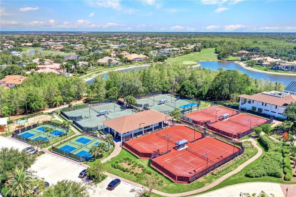 QUAIL WEST - Residential