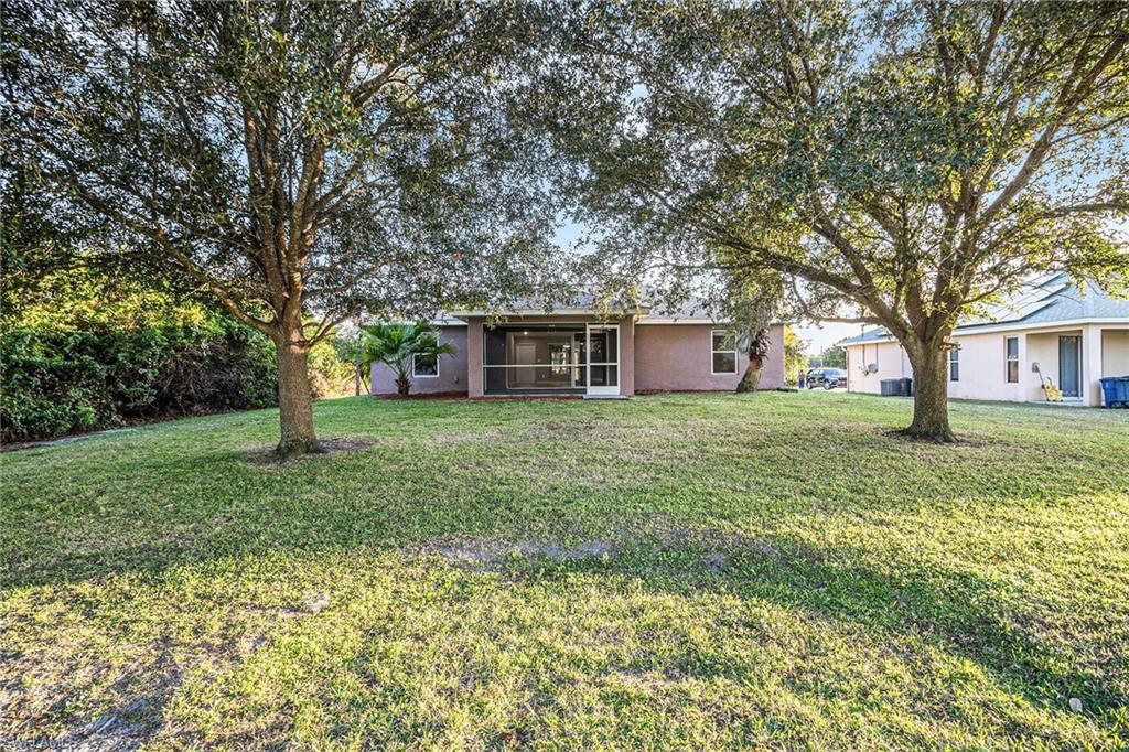 LEHIGH ACRES - Residential