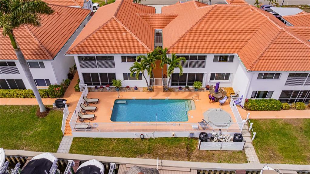 PALM VISTA CONDO - Residential