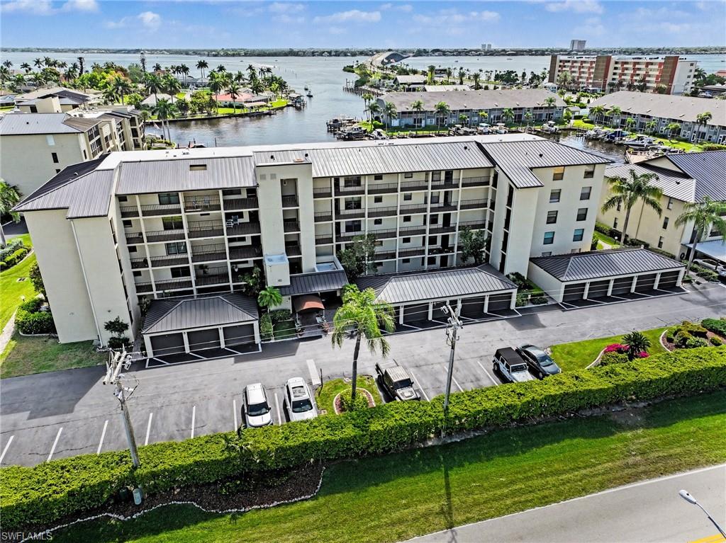 CLIPPER BAY CONDO - Residential