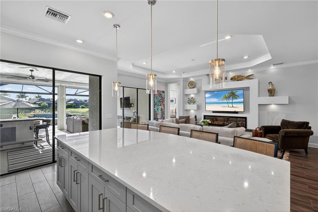 ESPLANADE BY THE ISLANDS - Residential