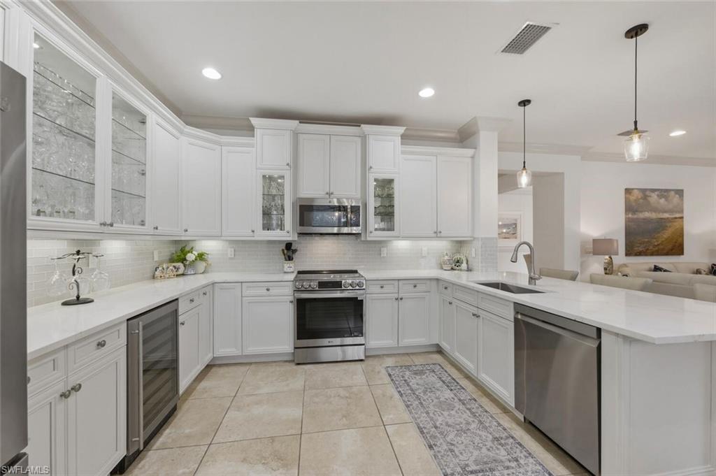 RIVERSTONE - Residential