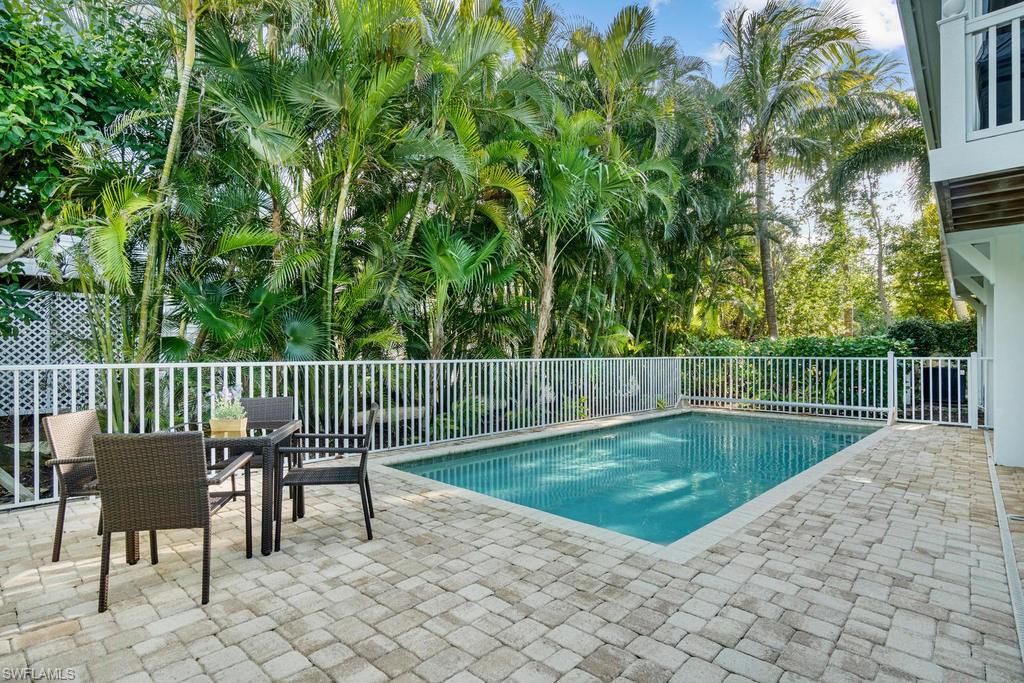 RICHARDSONS O L SUBD - Residential