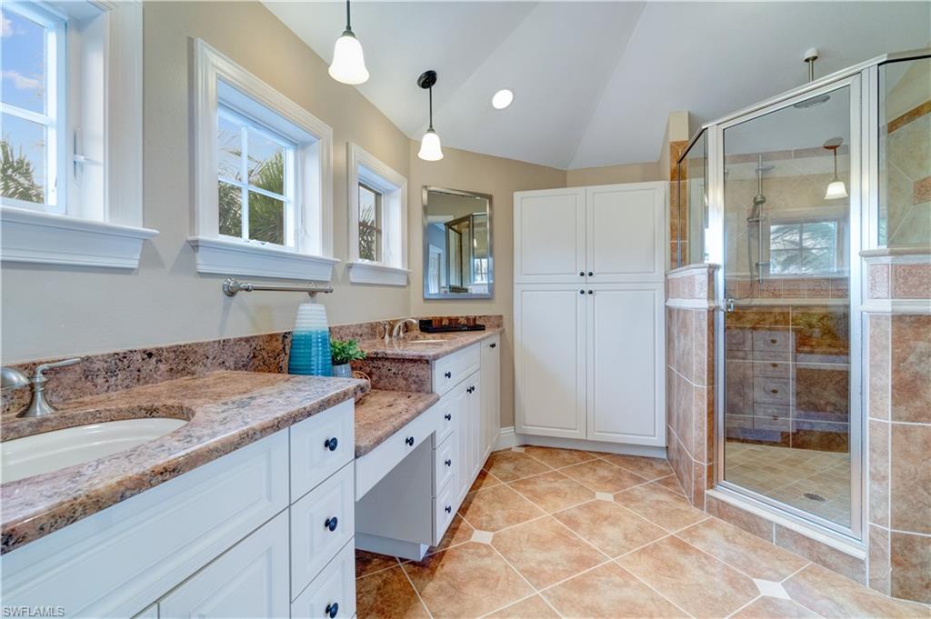 RICHARDSONS O L SUBD - Residential