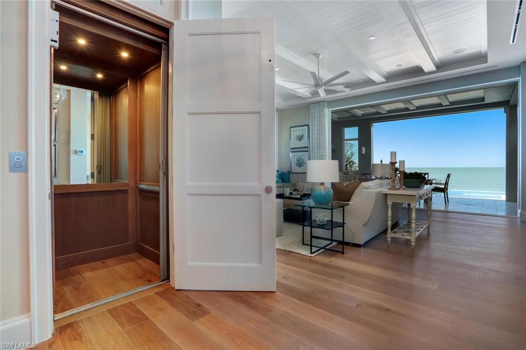 BONITA BEACH - Residential