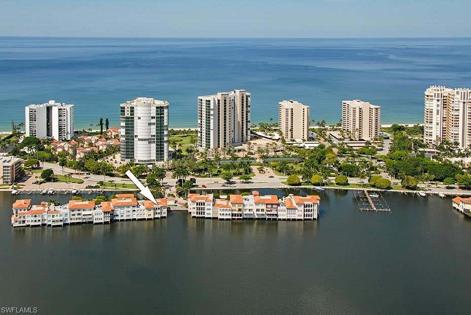 Photo of 4000 Gulf Shore BLVD N #1600, NAPLES, FL 34103 (MLS # 225015473)