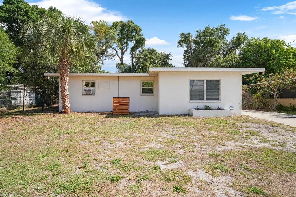 TROPIC ISLES - Residential