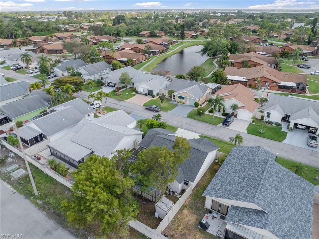 FOXMOOR LAKES - Residential