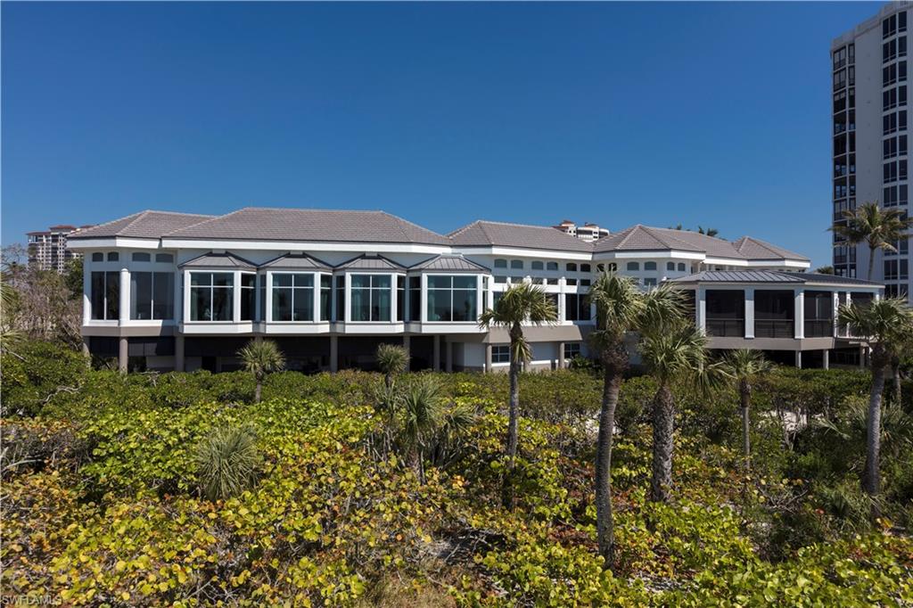 CARLYSLE AT BAY COLONY - Residential