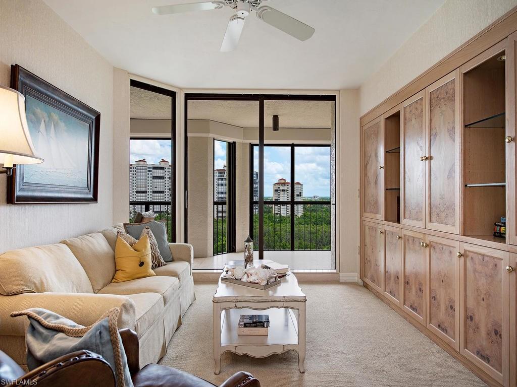 CARLYSLE AT BAY COLONY - Residential