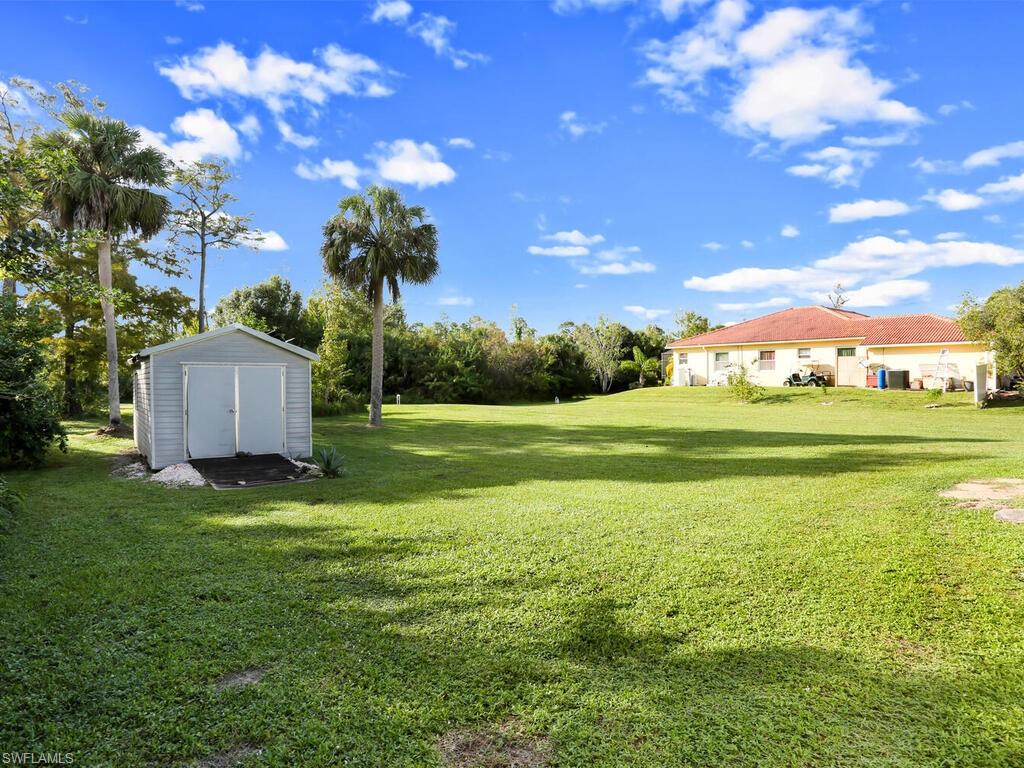 GOLDEN GATE ESTATES - Residential