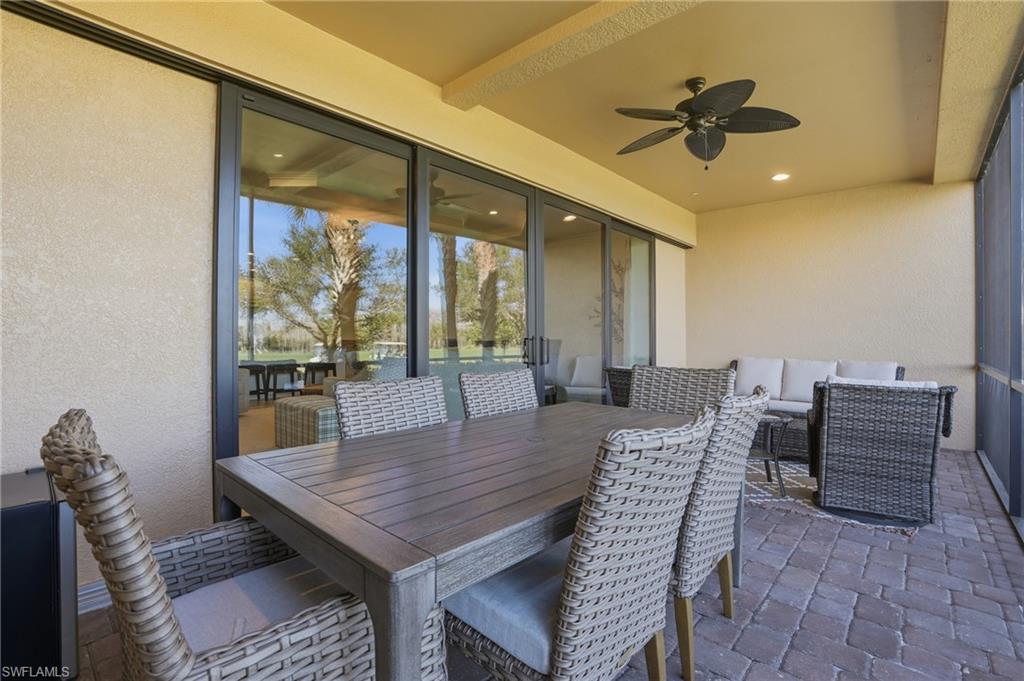 ESPLANADE - Residential