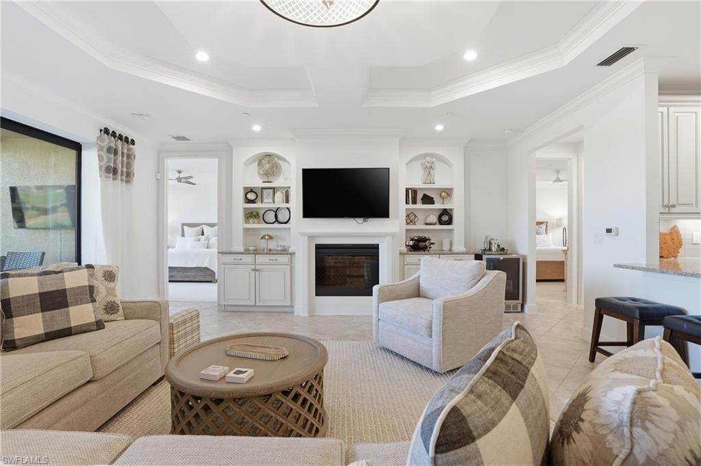 ESPLANADE - Residential