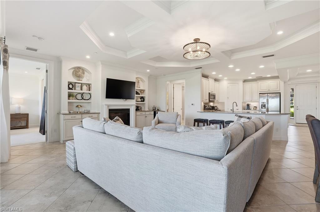 ESPLANADE - Residential