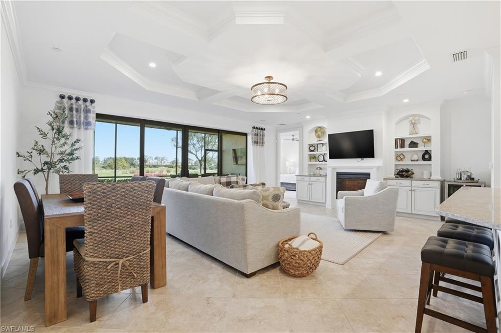 ESPLANADE - Residential