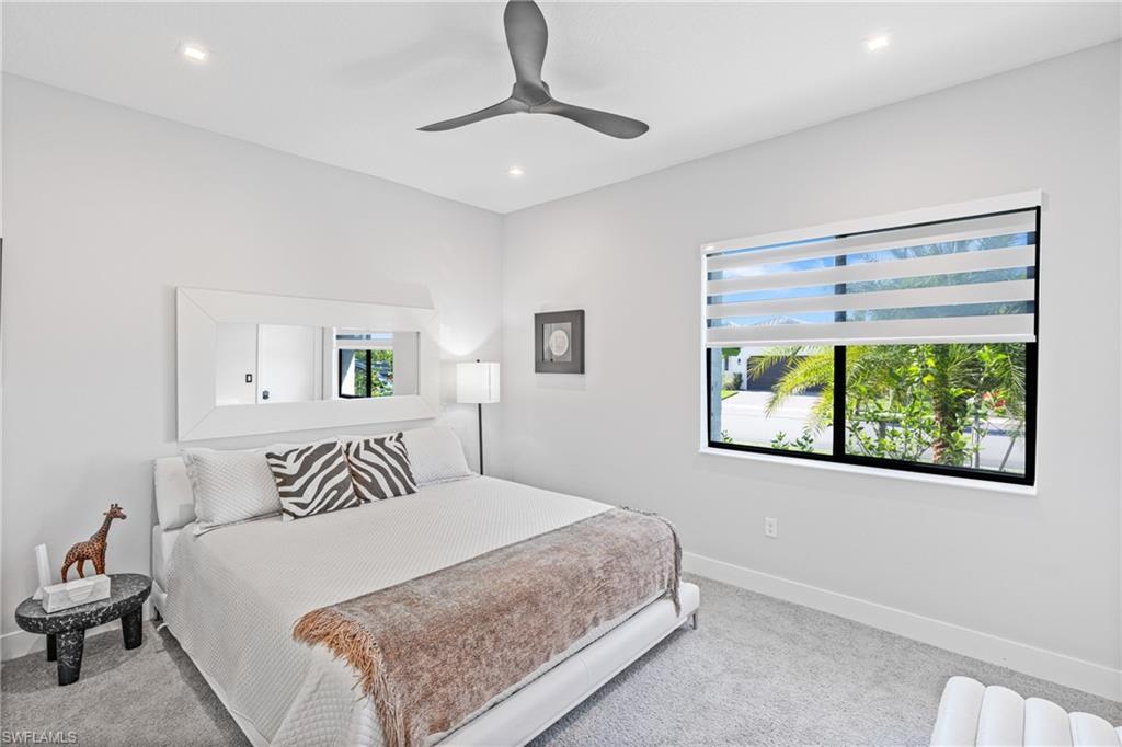 MAPLE RIDGE - Residential