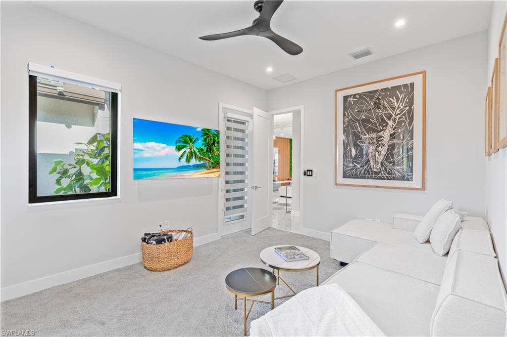 MAPLE RIDGE - Residential