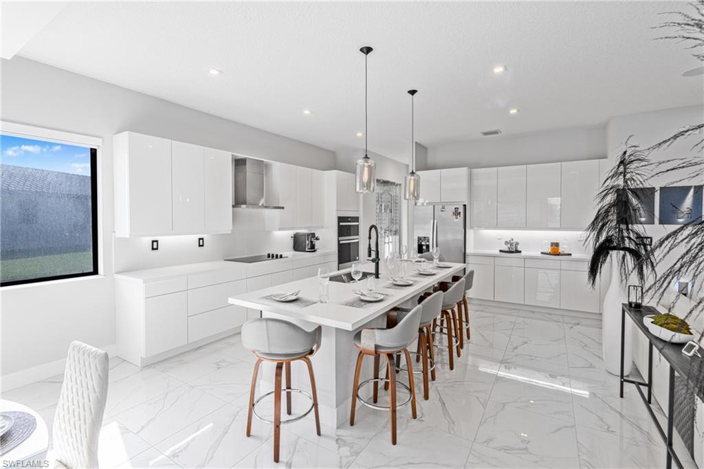 MAPLE RIDGE - Residential