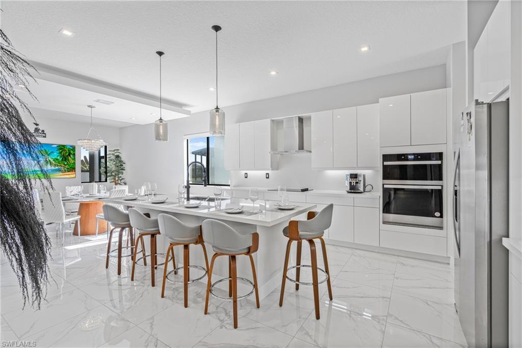 MAPLE RIDGE - Residential