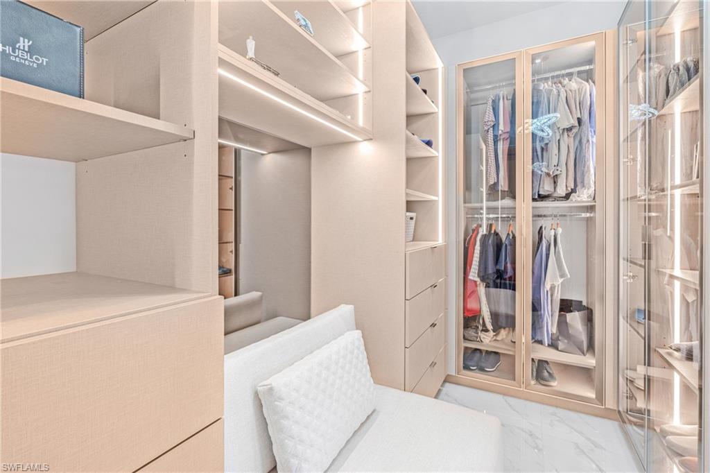 MAPLE RIDGE - Residential