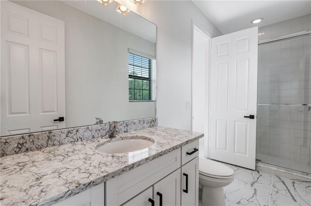 MARINA BAY - Residential Lease