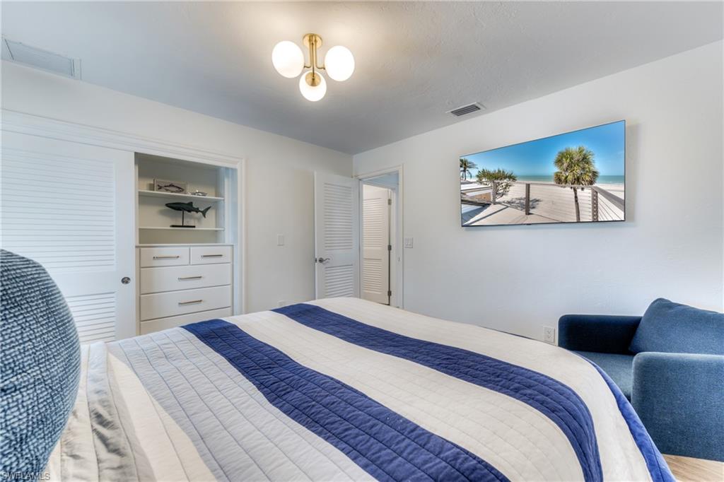 BEACH HOMES - Residential