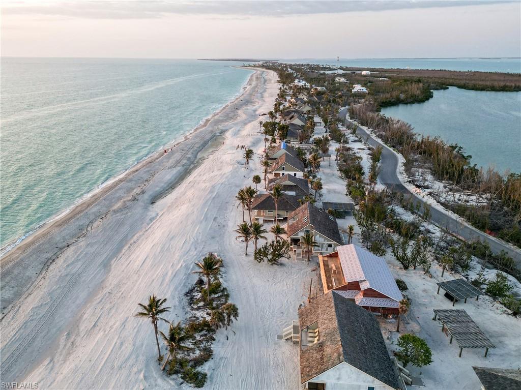 BEACH HOMES - Residential