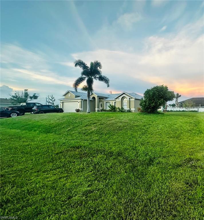 CAPE CORAL - Residential