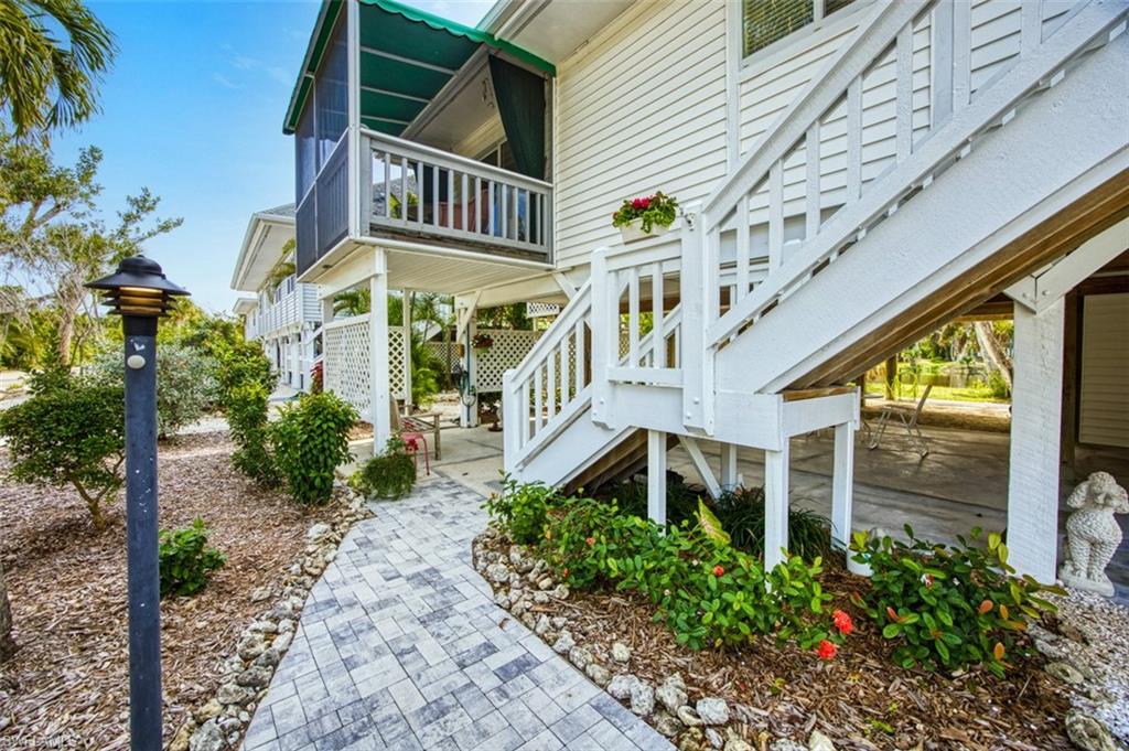 PERIWINKLE PINES - Residential