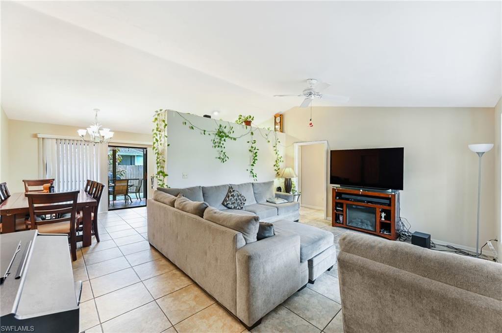 FOREST LAKES - Residential