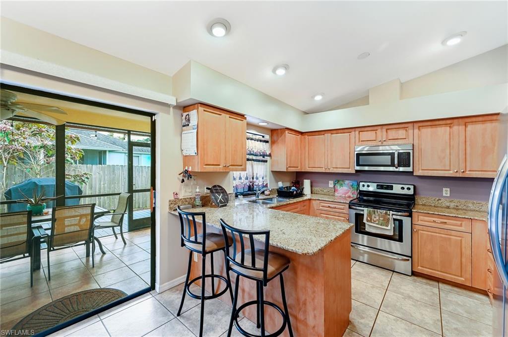 FOREST LAKES - Residential