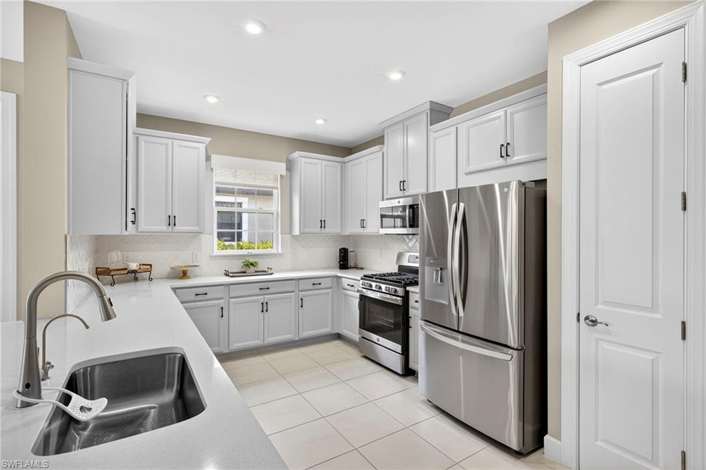 ESPLANADE BY THE ISLANDS - Residential