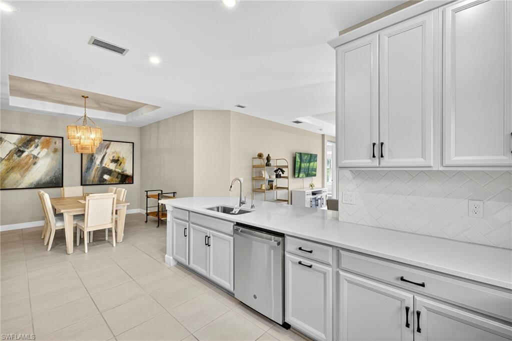 ESPLANADE BY THE ISLANDS - Residential