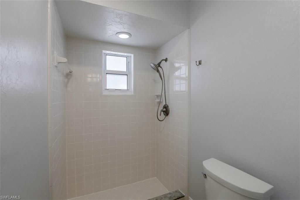 PALM RIVER ESTATES - Residential