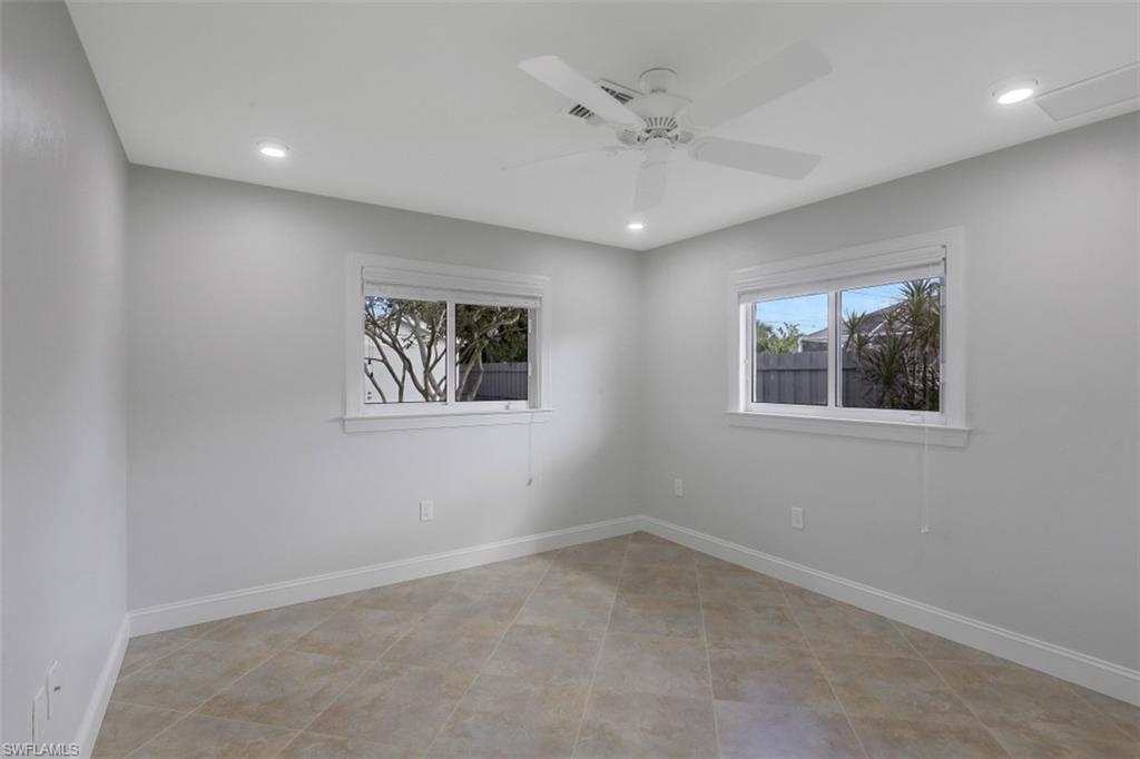 PALM RIVER ESTATES - Residential